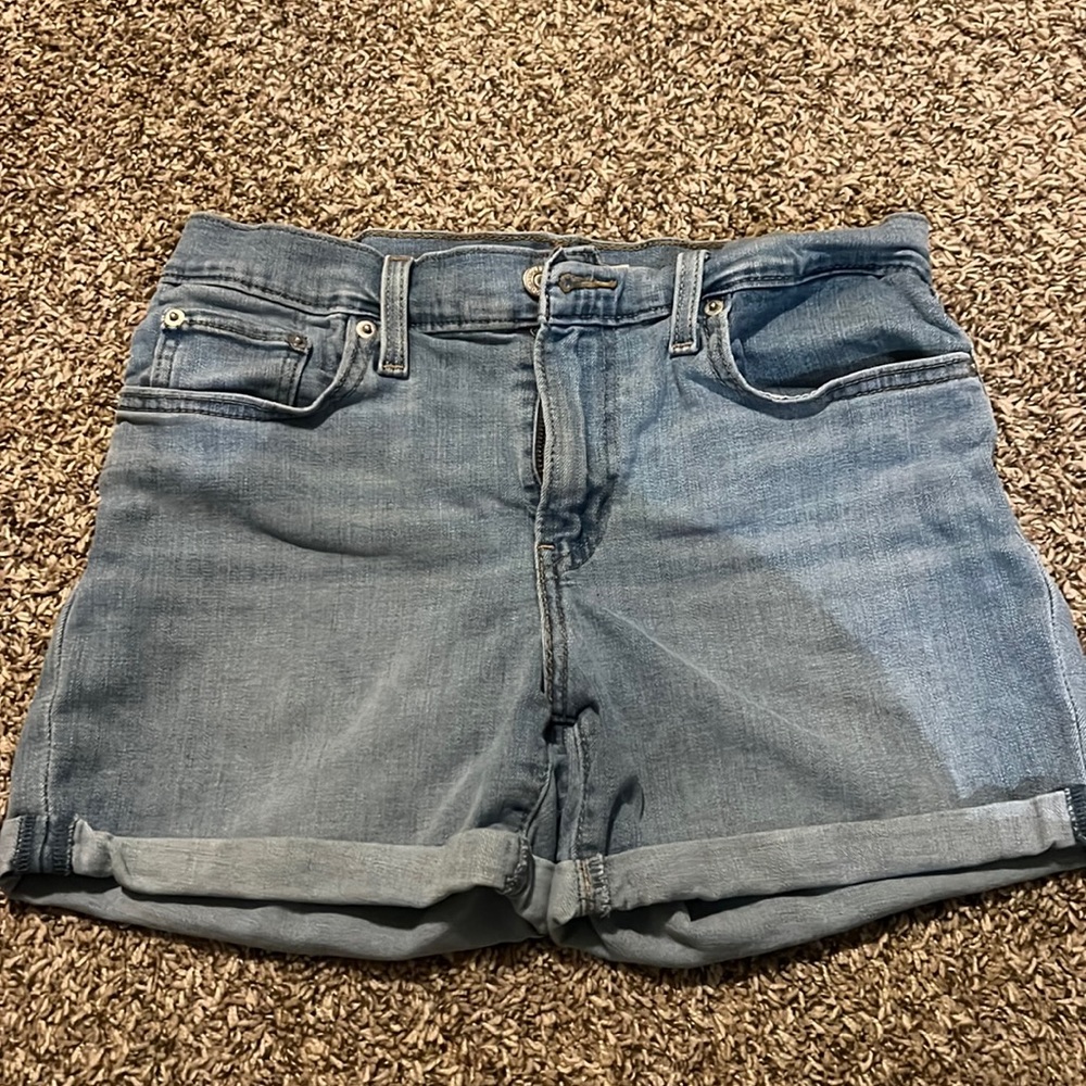 blue levi jean shorts